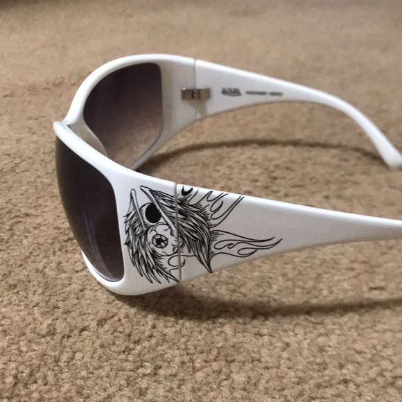 🌸NEW🌸 Von Dutch Rare VTG Flying Eyeball Highway Hero Sunglasses - Picture 1 of 16